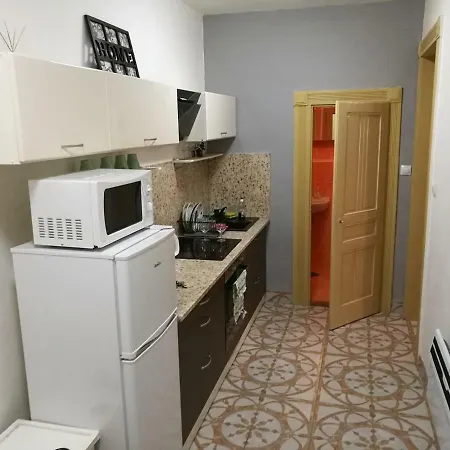 Apartman Big 2 Bedroom By River Near Center Prága